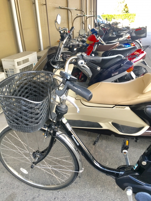 【カンニング竹山】バイクの車種の画像！バイク置場の失敗に学ぼう！